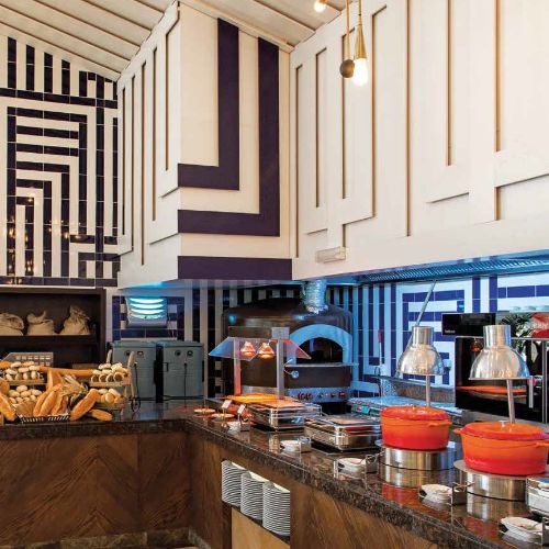 Open Buffet Service Lines